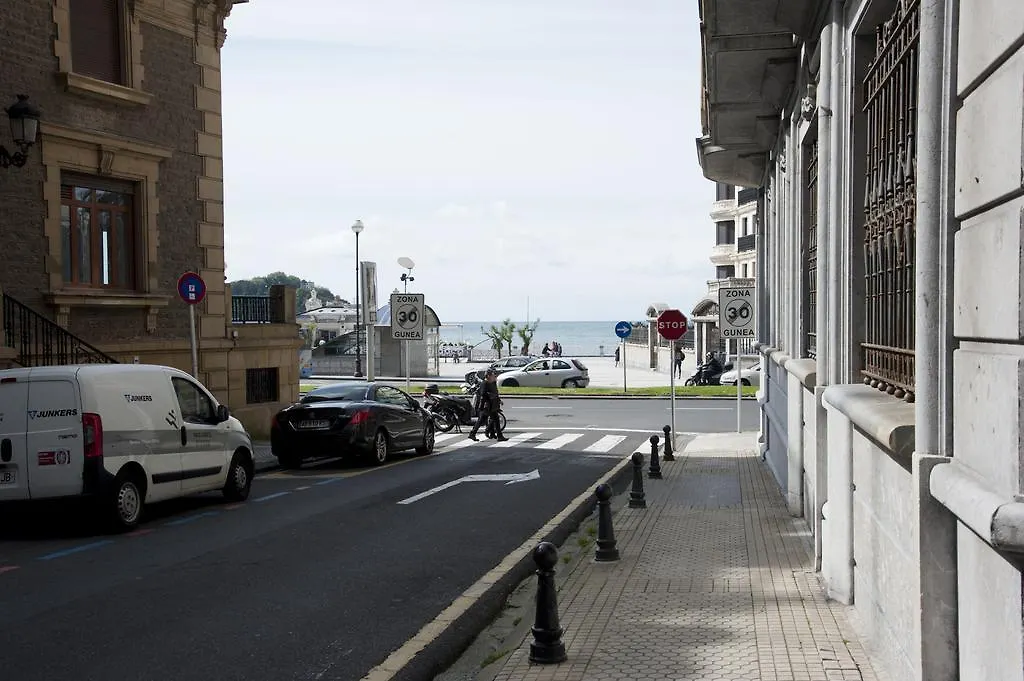 Pension Artea San Sebastián Spagna